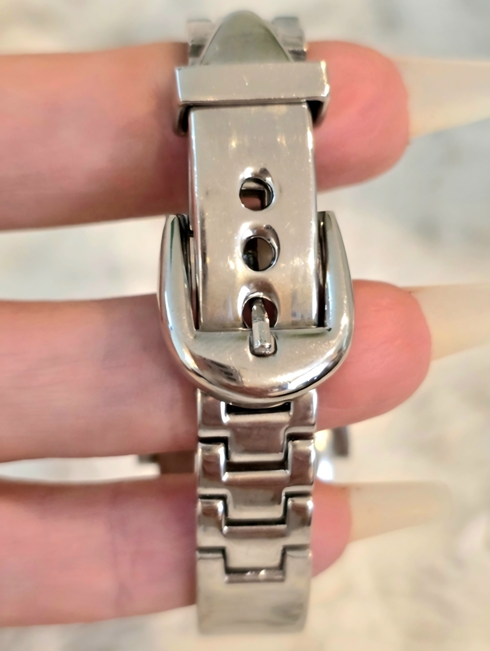 Gucci Vintage Silver and Black Buckle Adjustable Bracelet Bangle Watch Timepiece - Picture 13 of 13